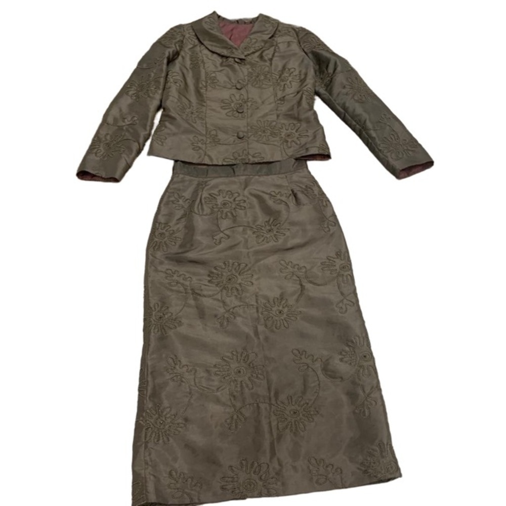 Gorgeous, two-piece embroidered suit